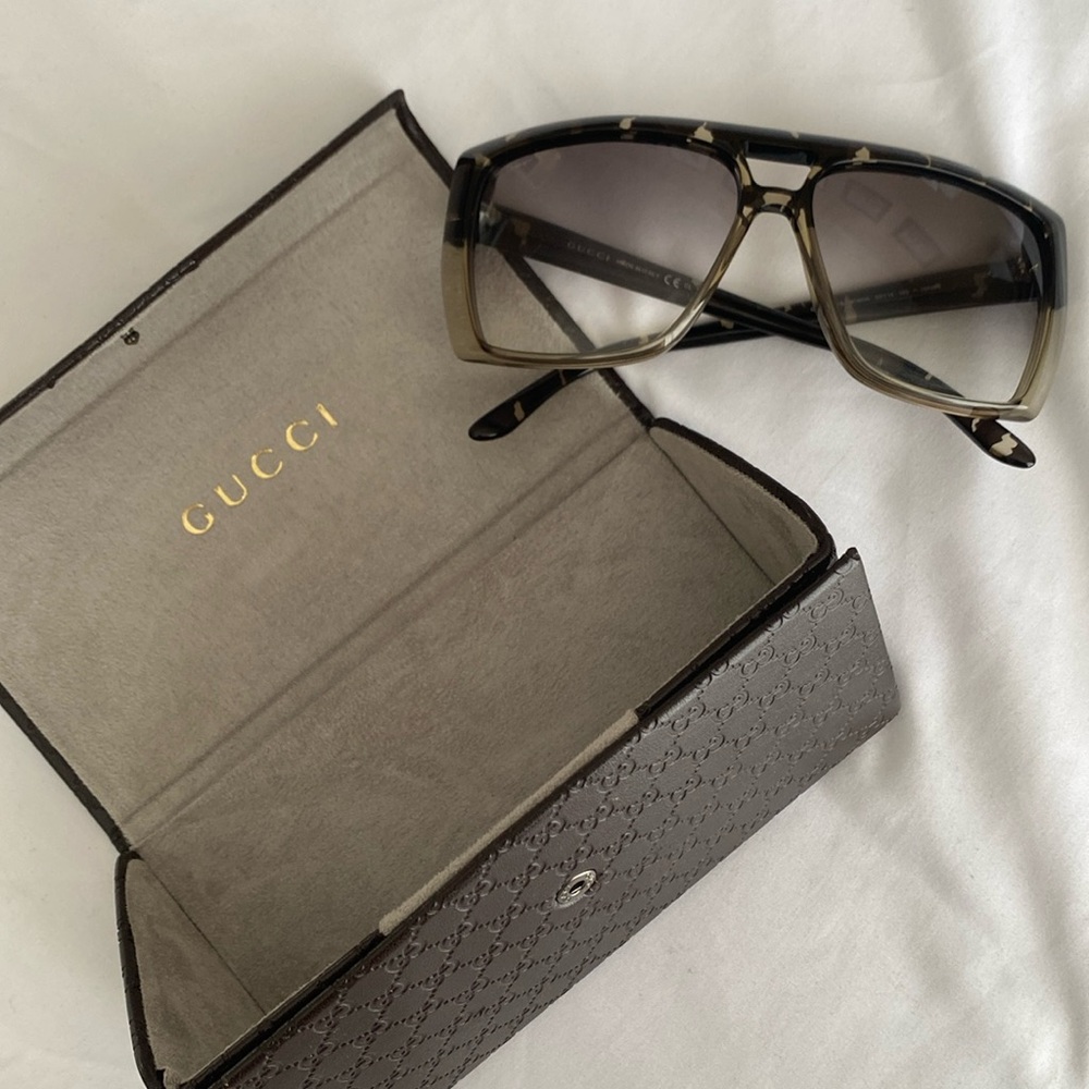 Gucci GG3532 Grey Tortoise and Clear Sunglasses and Case